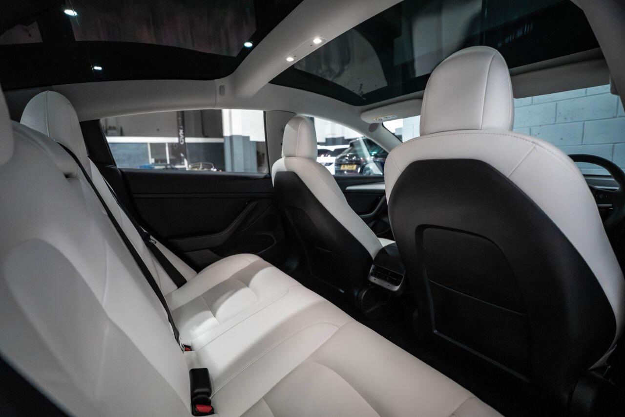 Tesla Model 3 view 22