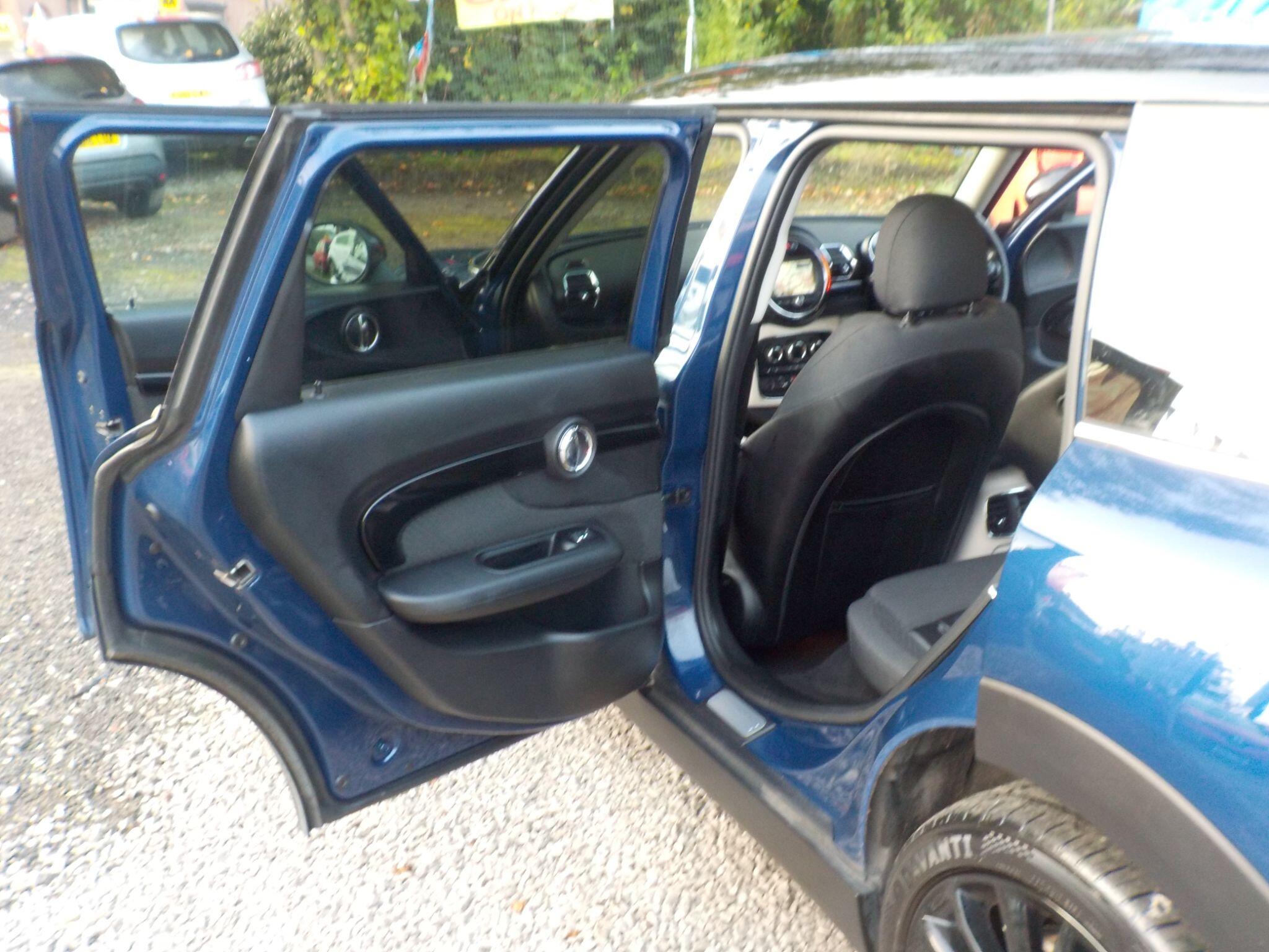 MINI Clubman 1.5 Cooper Euro 6 (s/s) 6dr