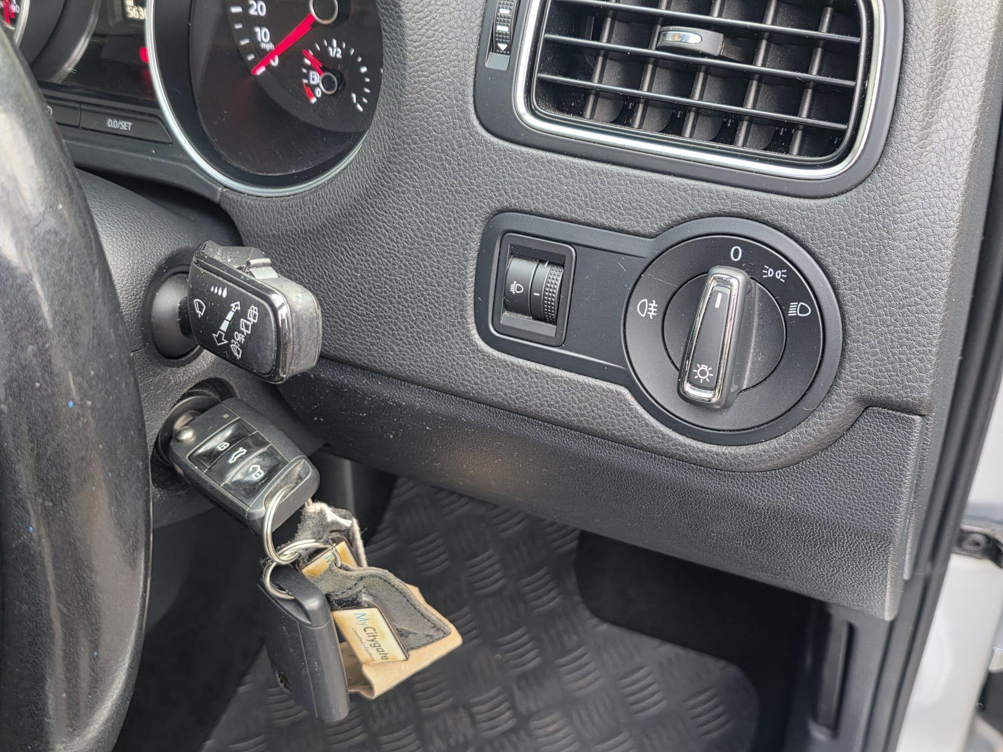 Volkswagen Polo view 16