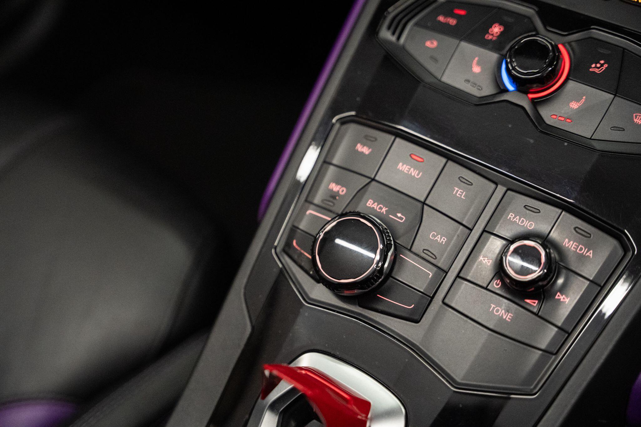 Lamborghini Huracan view 43