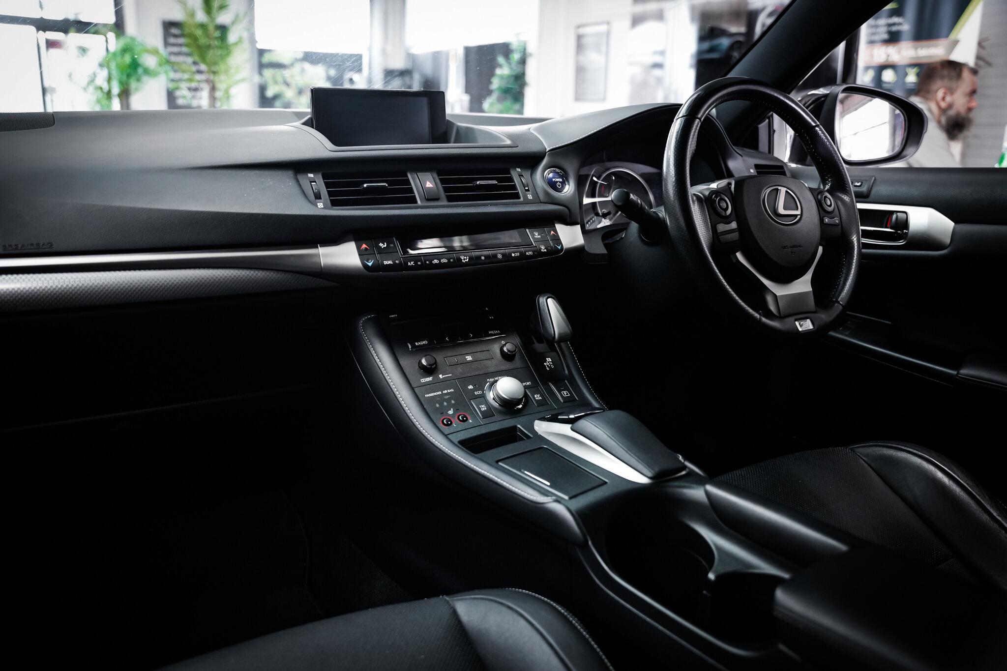 Lexus CT view 22