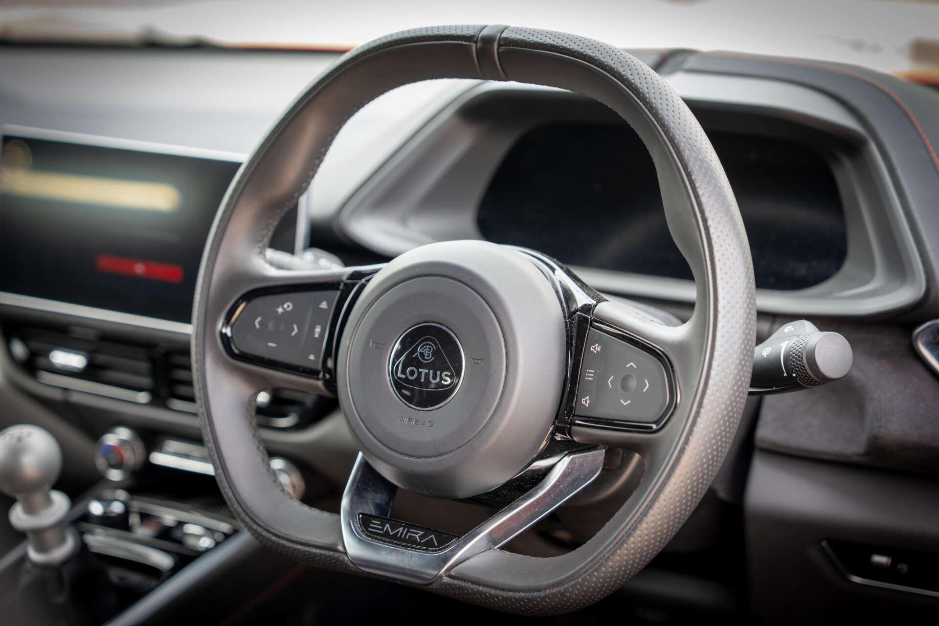Lotus Emira view 40