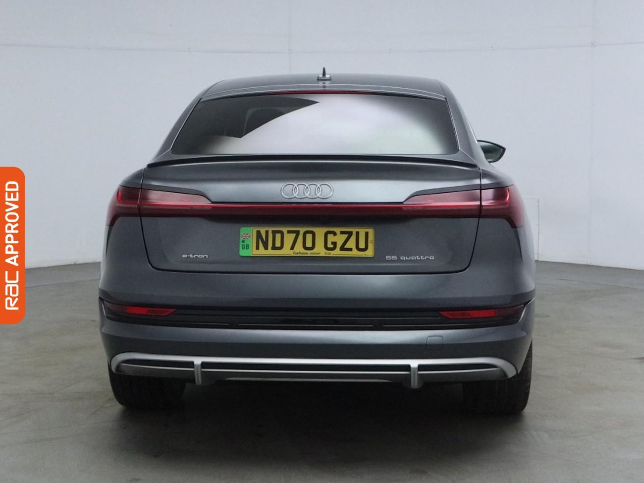 Audi E-Tron view 9