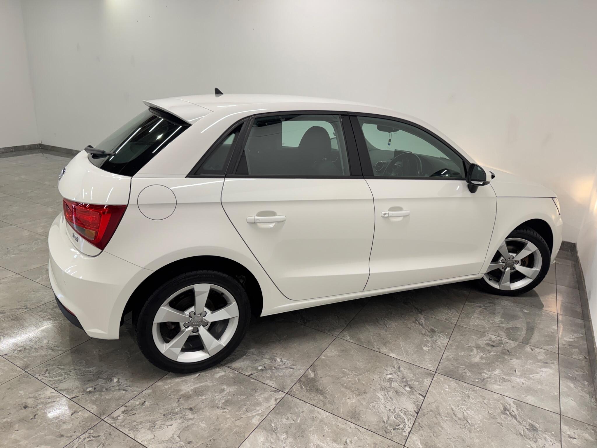 Audi A1 view 8