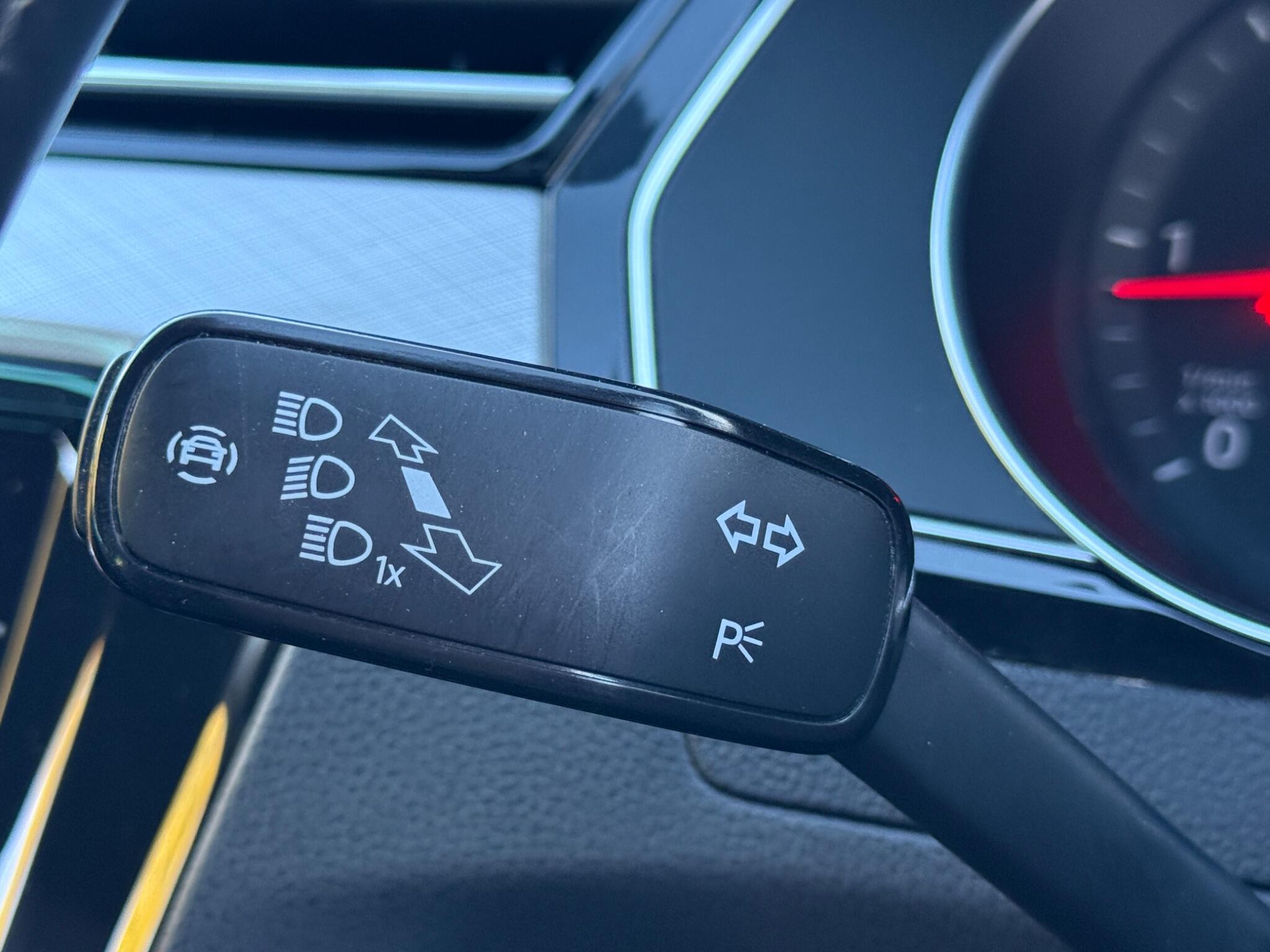 Volkswagen Passat - Image 67