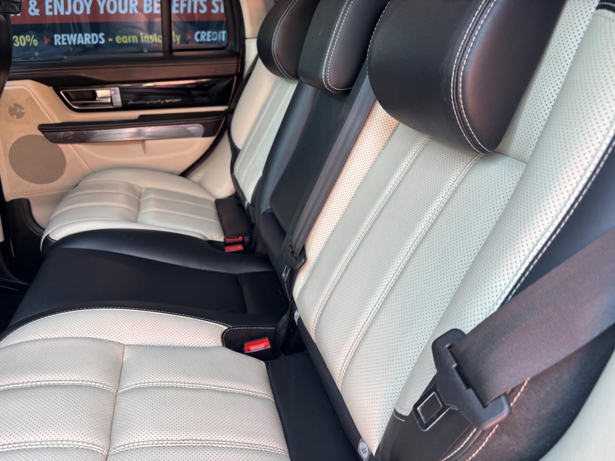 Land Rover Range Rover Sport view 14