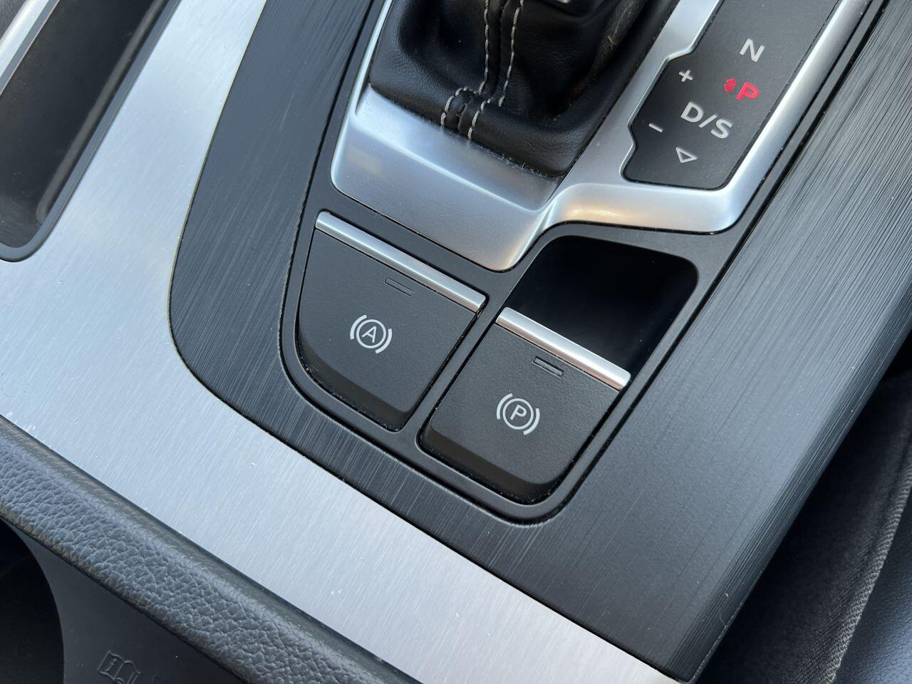 Audi Q5 view 35