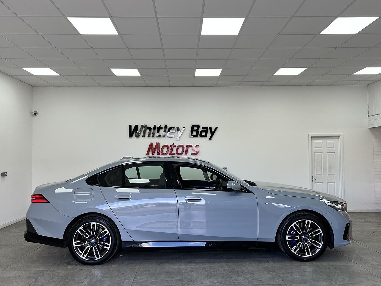BMW I5 view 2