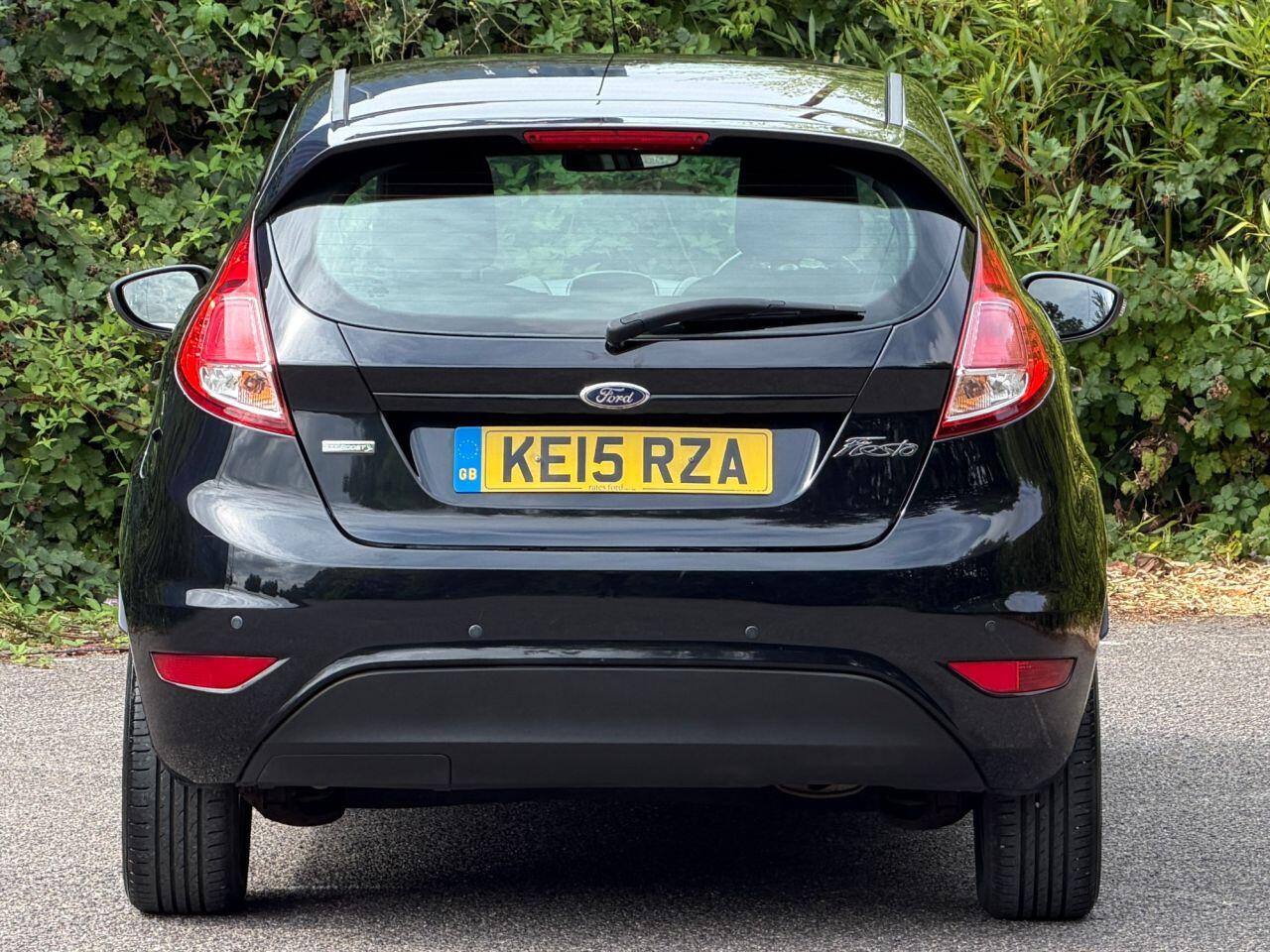 Ford Fiesta view 6