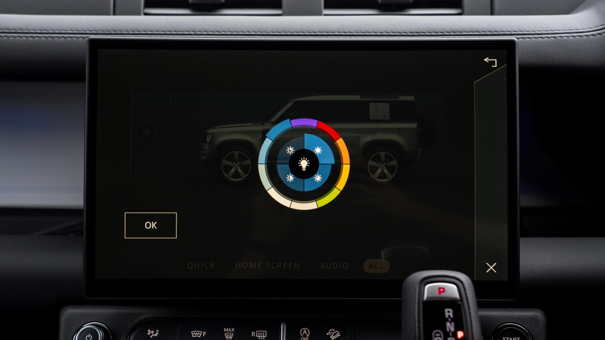 Land Rover Defender view 32