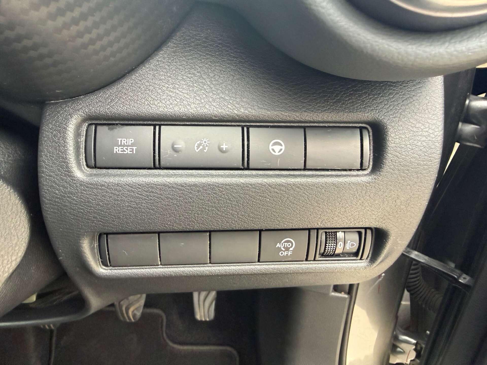 Nissan Juke view 12