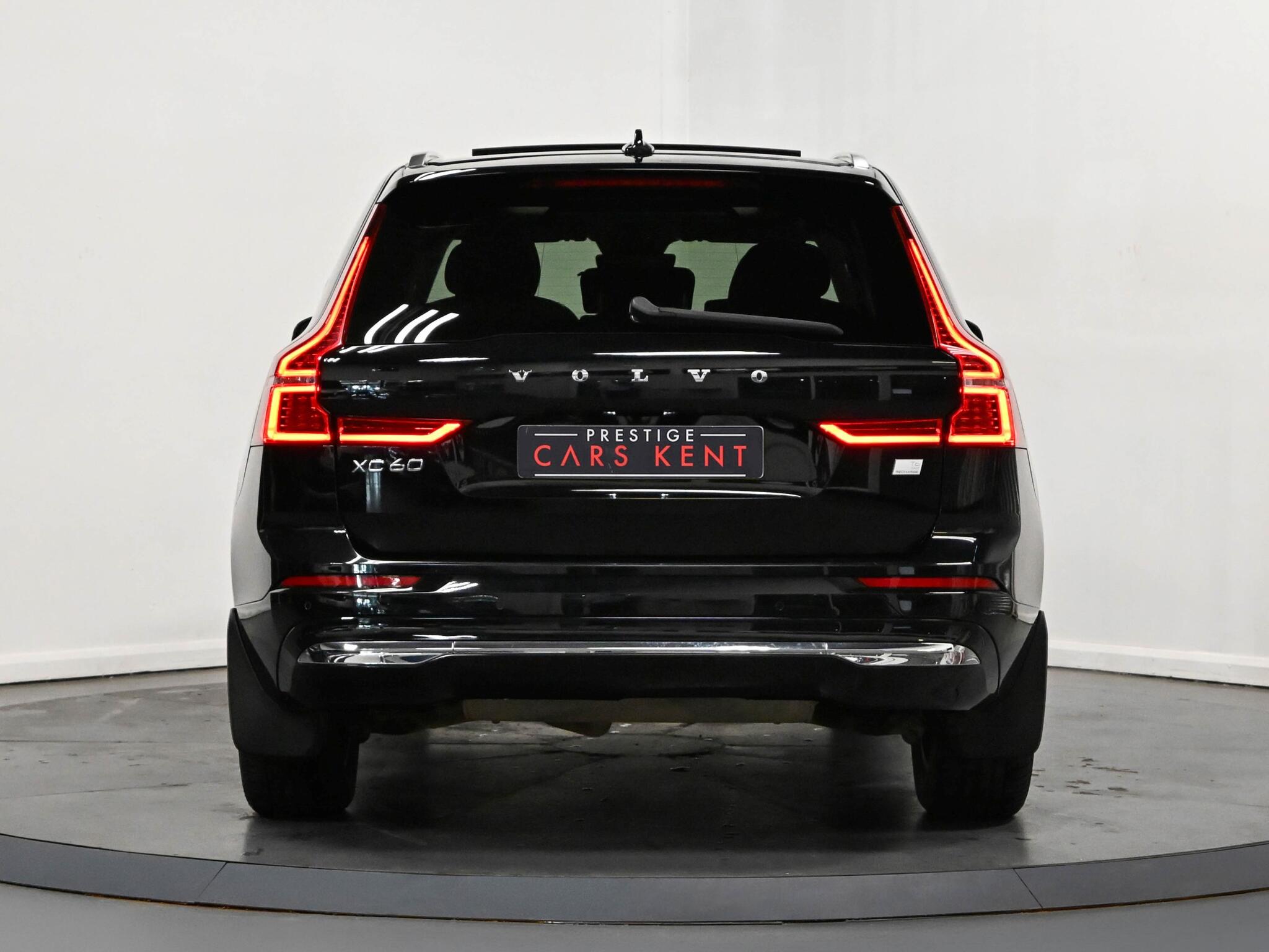 Volvo XC60 view 24