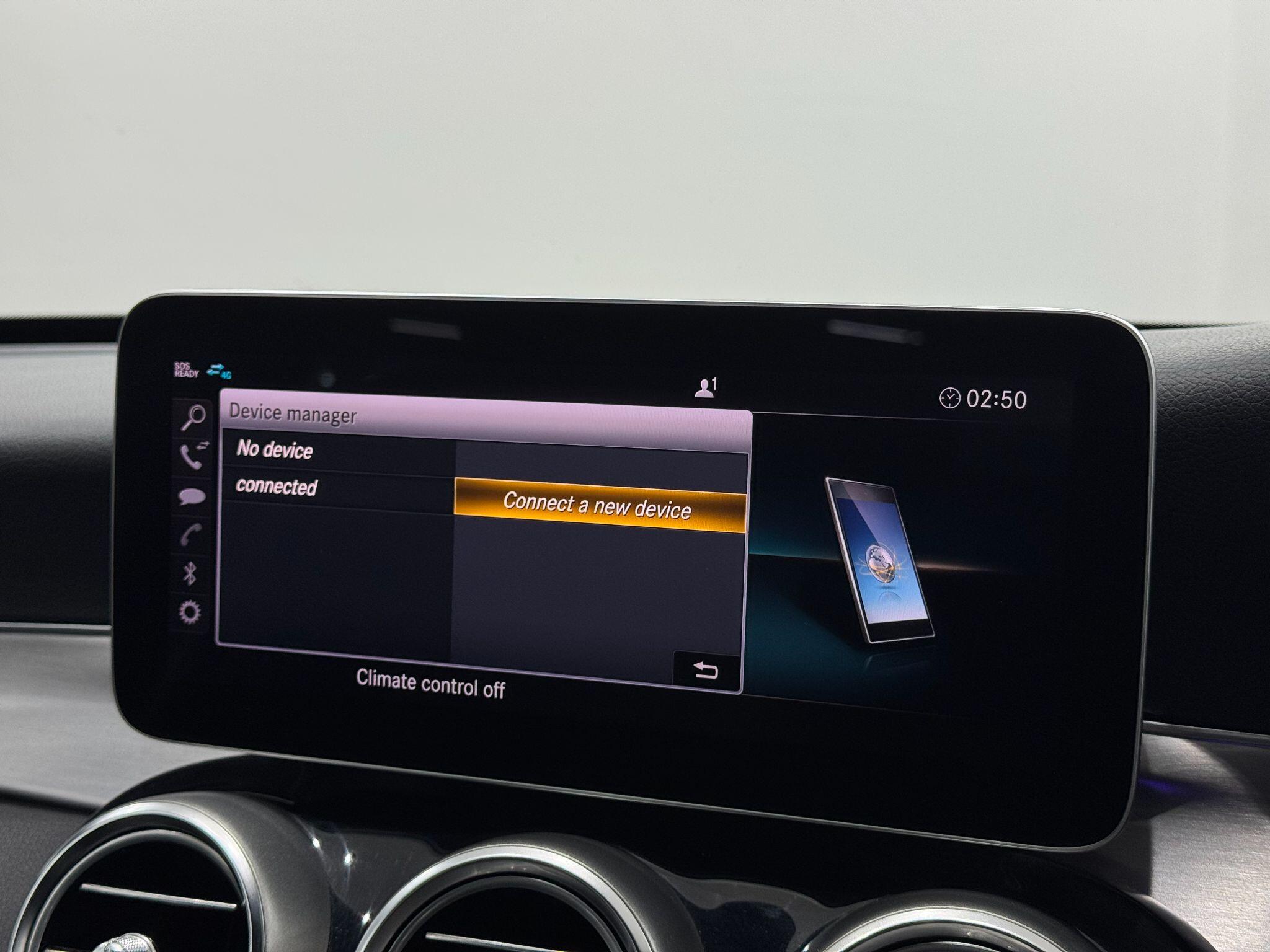 Mercedes-Benz C-Class view 33