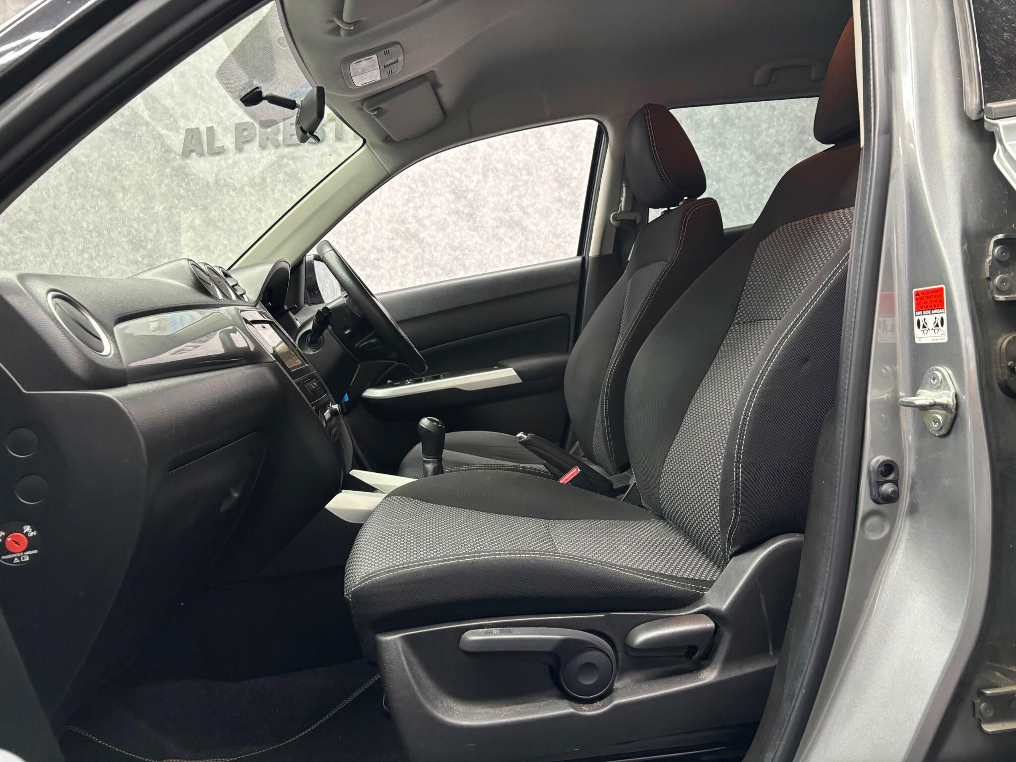 Suzuki Vitara view 5