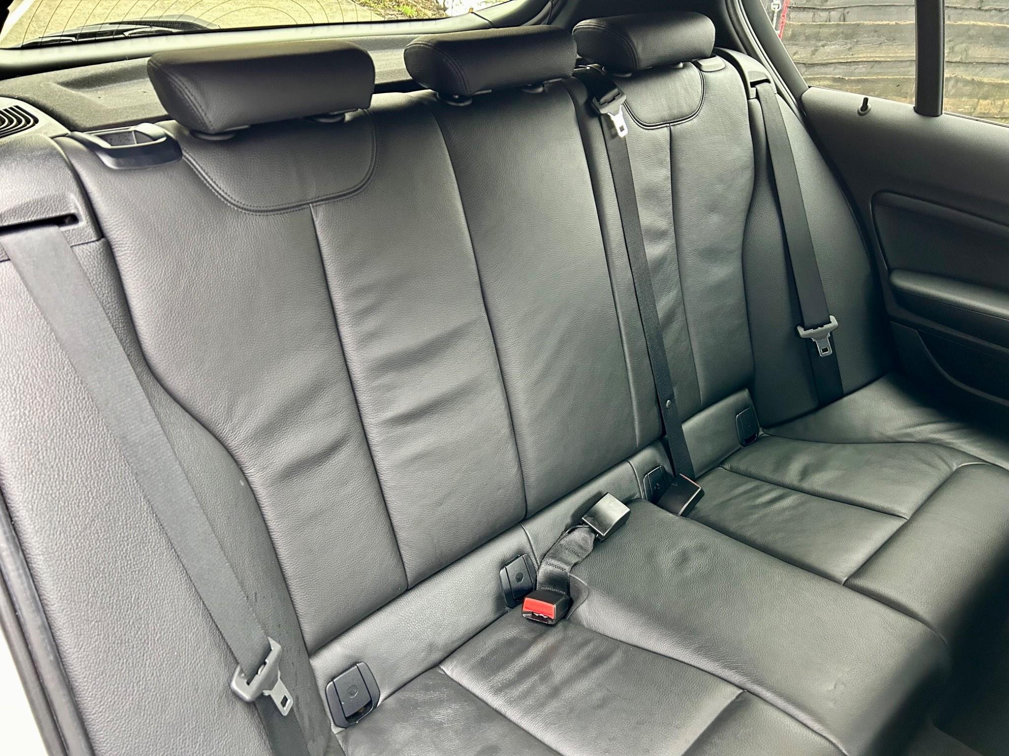 BMW 1 Series view 33