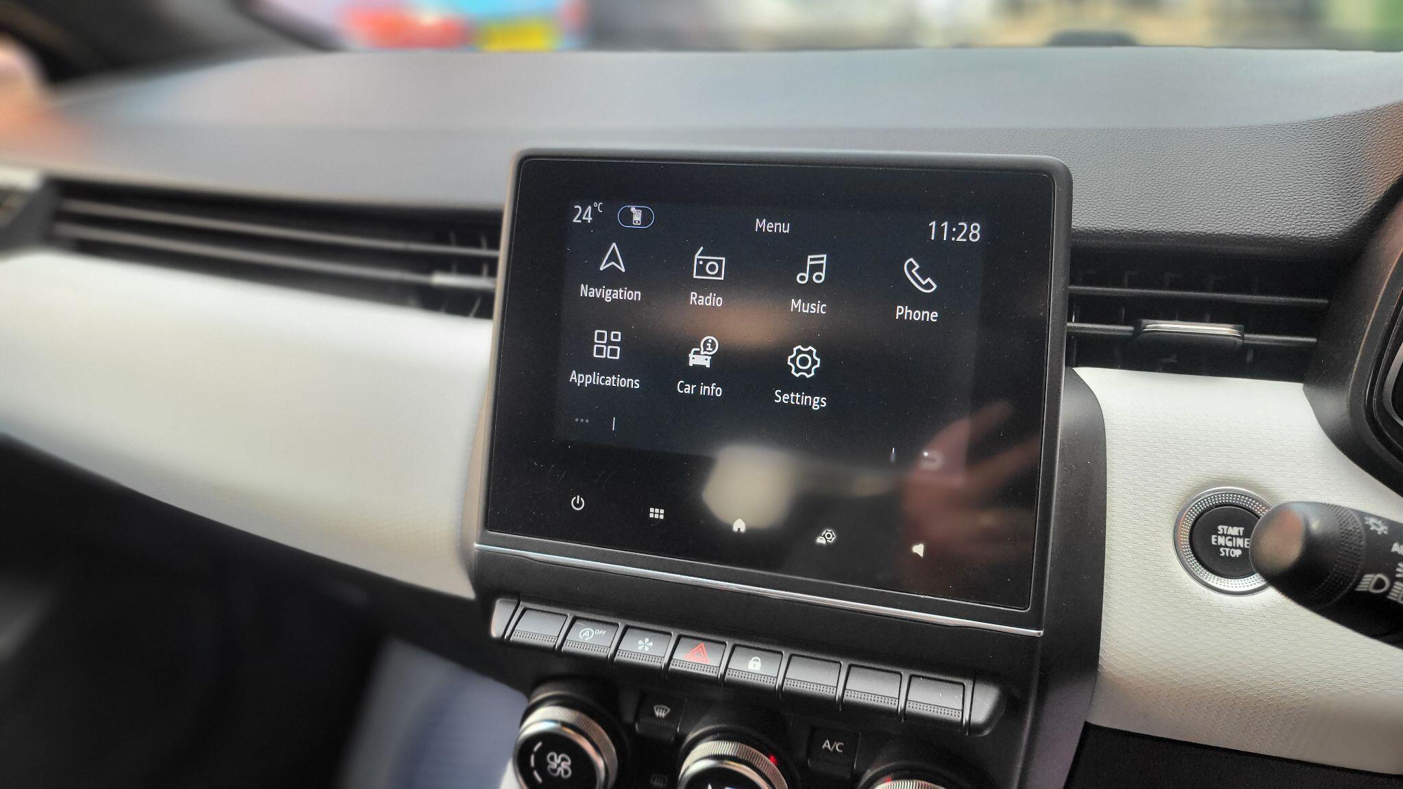 Renault Clio view 22
