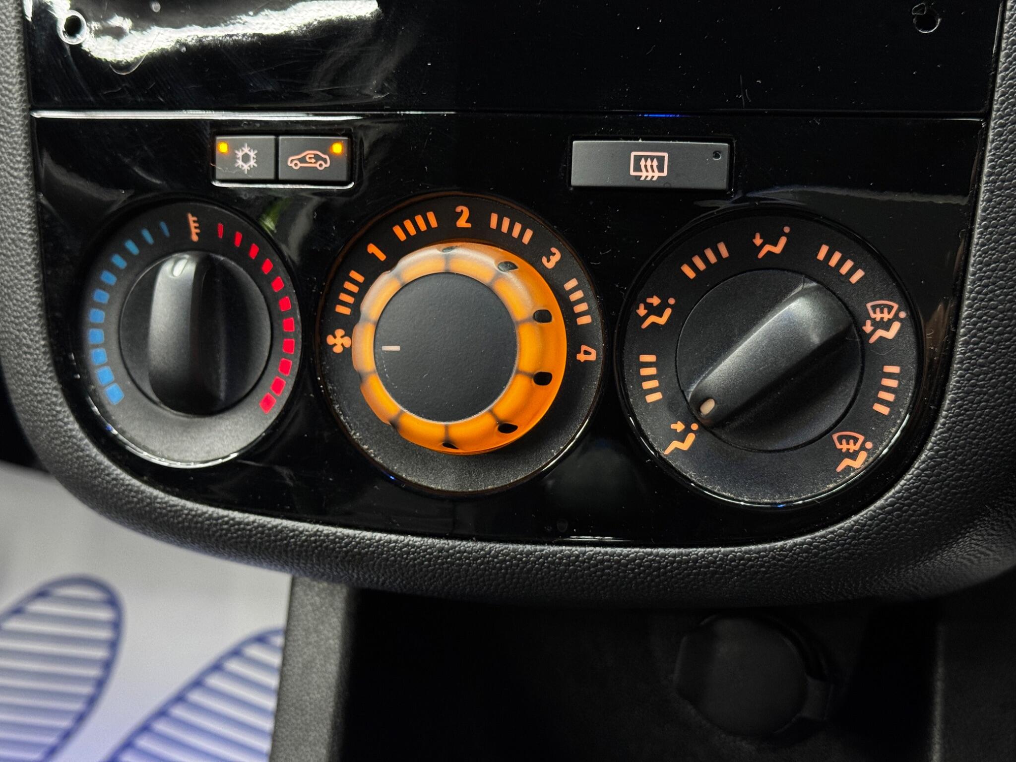 Vauxhall Corsa view 26