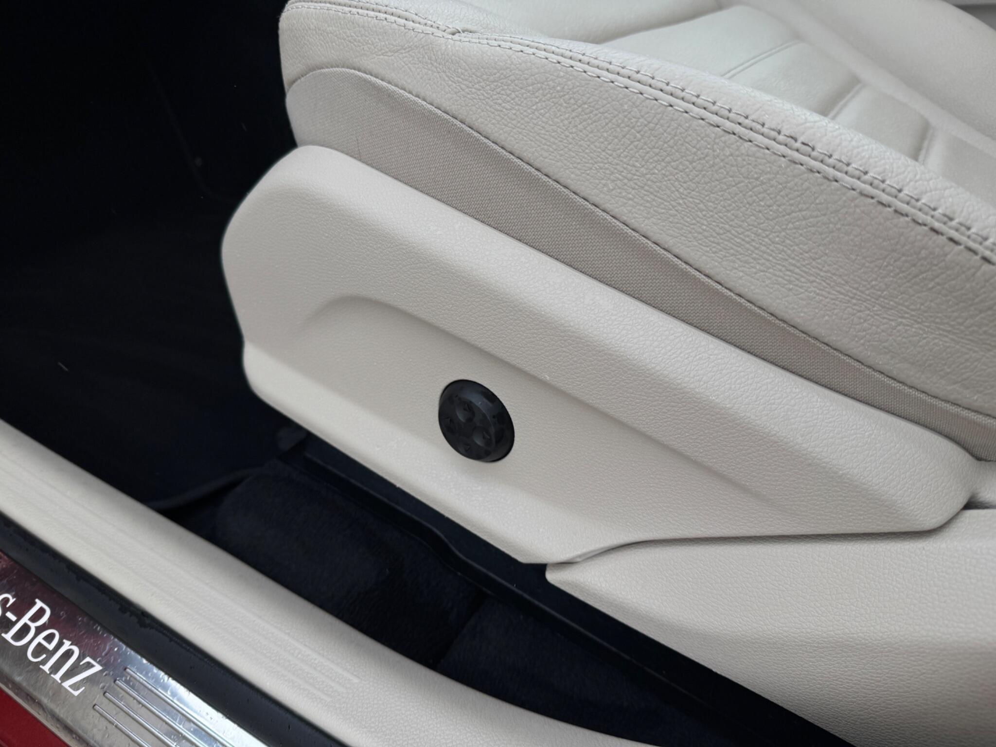 Mercedes-Benz GLC view 65