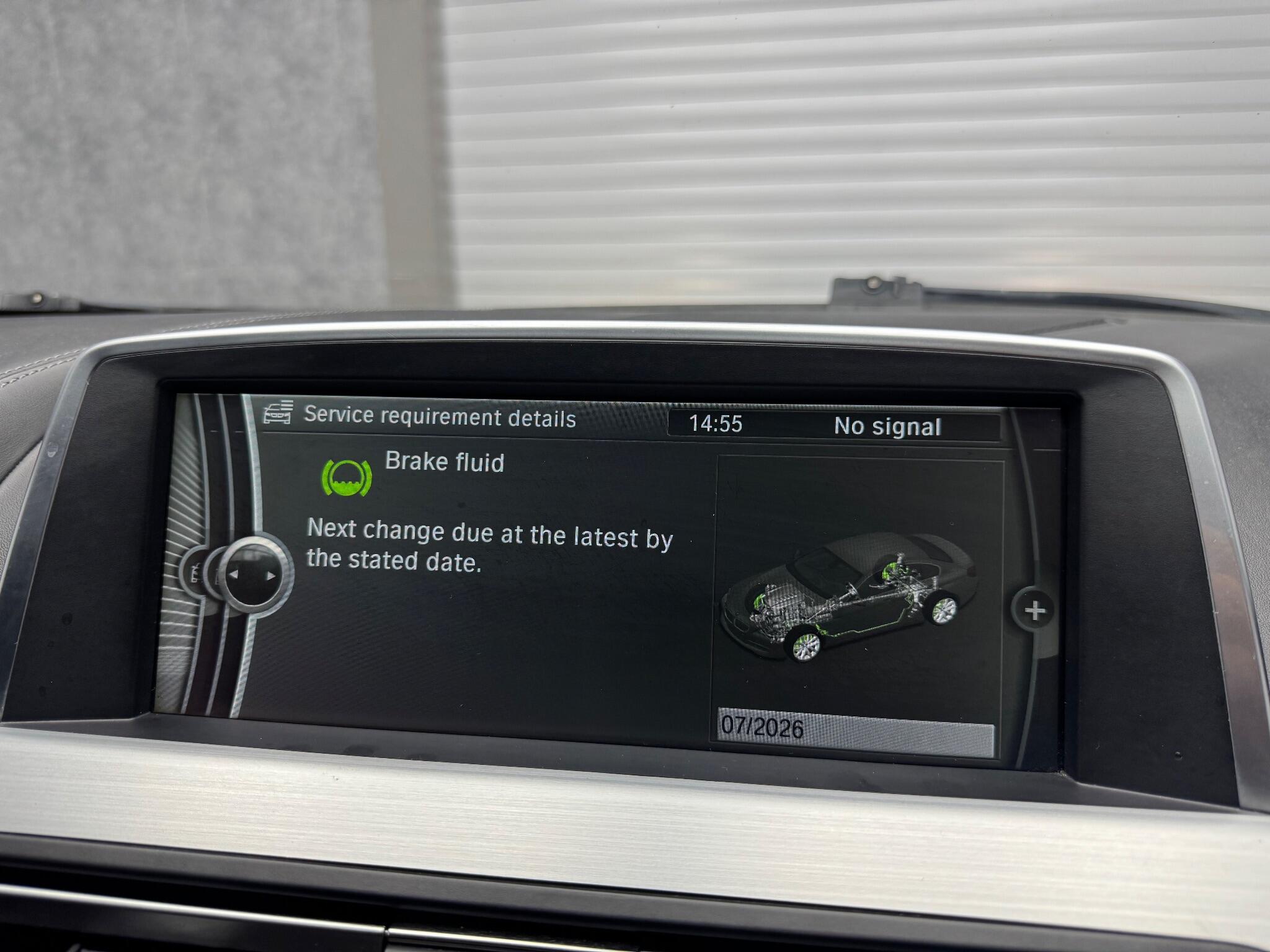 BMW 6 Series view 19