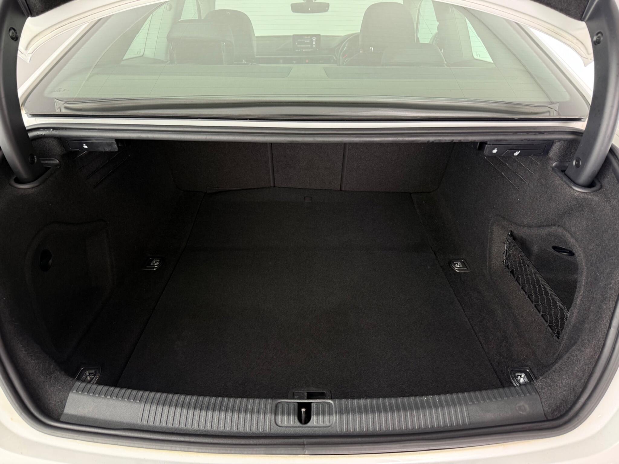 Audi A5 view 10