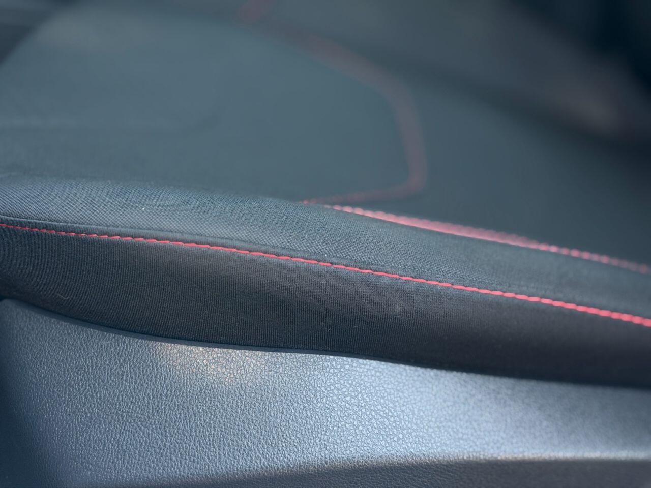 Ford Focus view 50