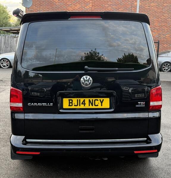 Volkswagen Caravelle view 6