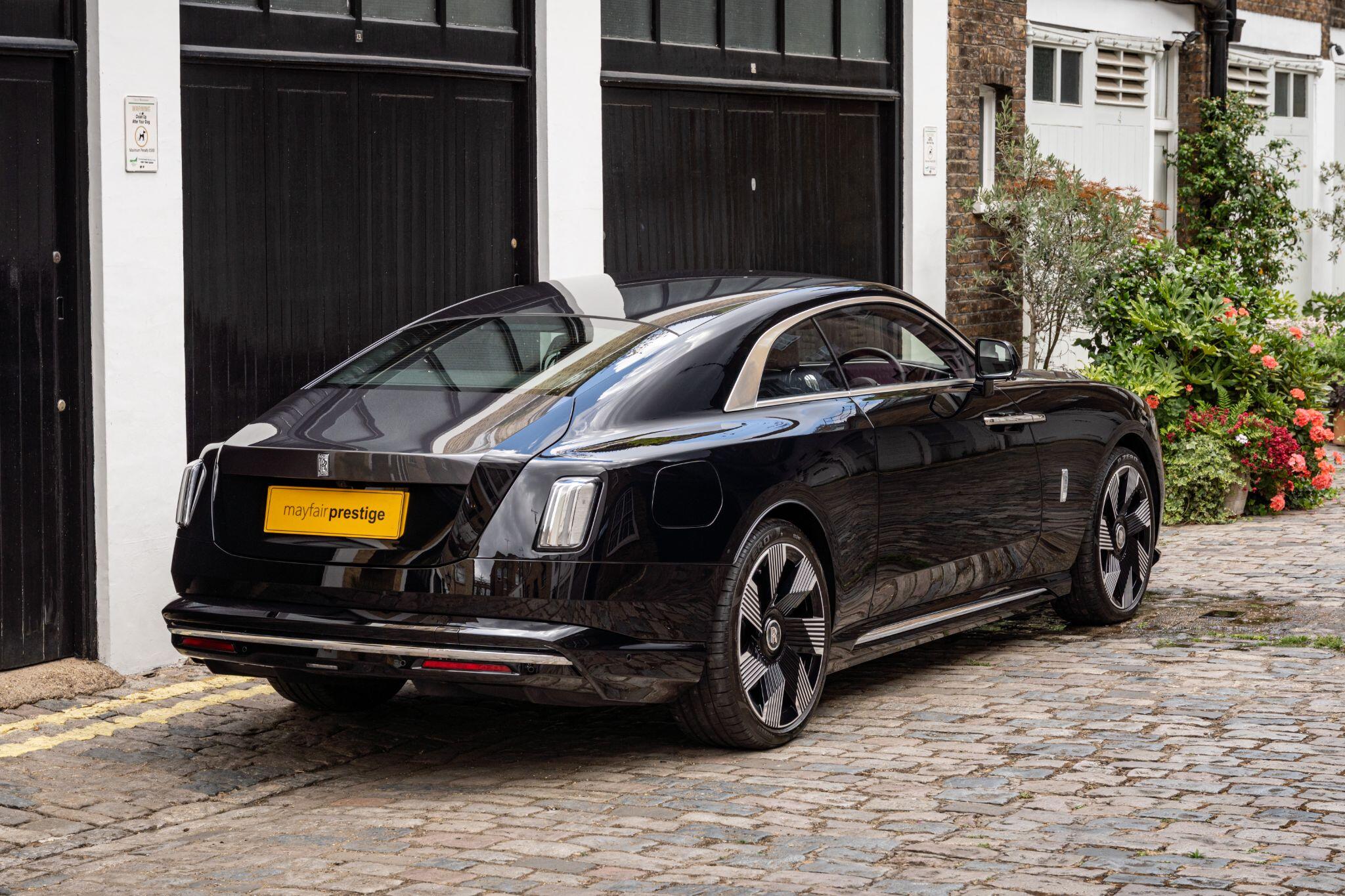 Rolls-Royce Spectre view 23