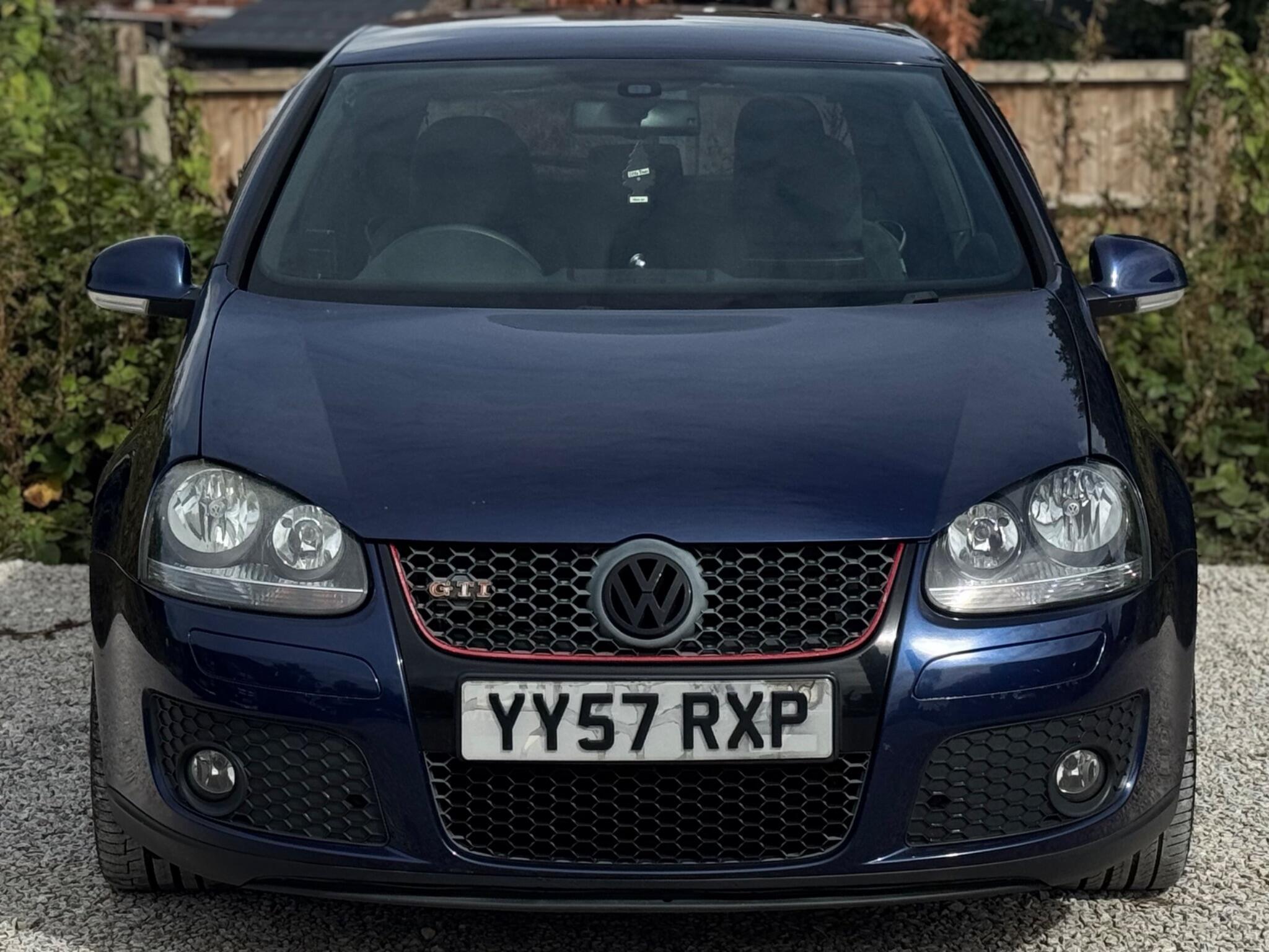 Volkswagen Golf view 5