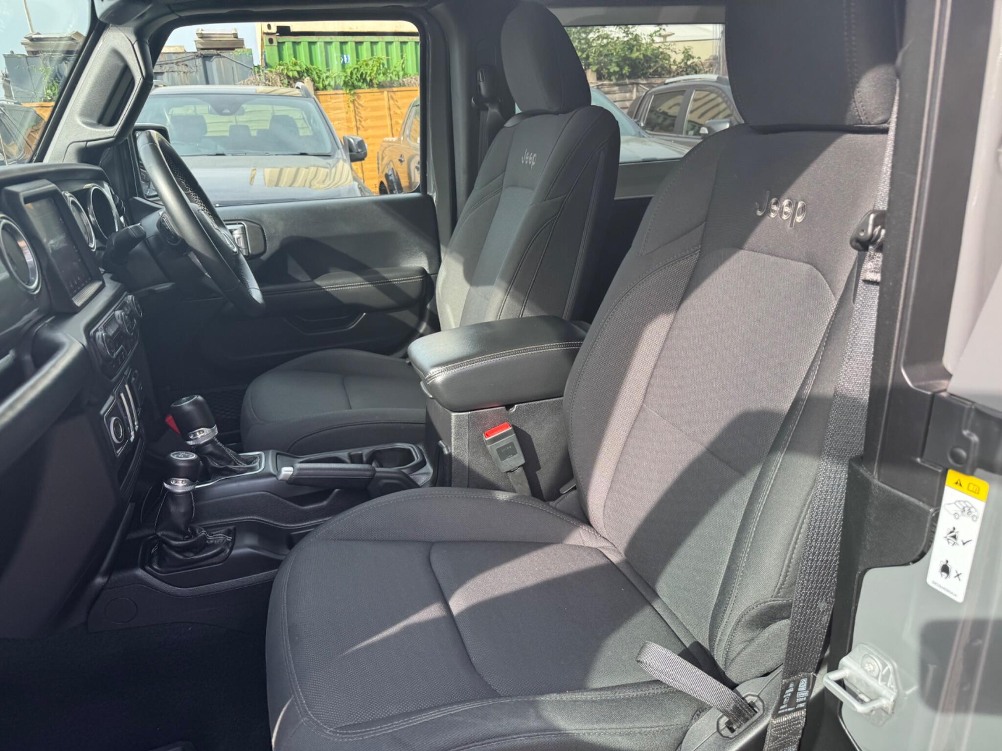 Jeep Wrangler view 47