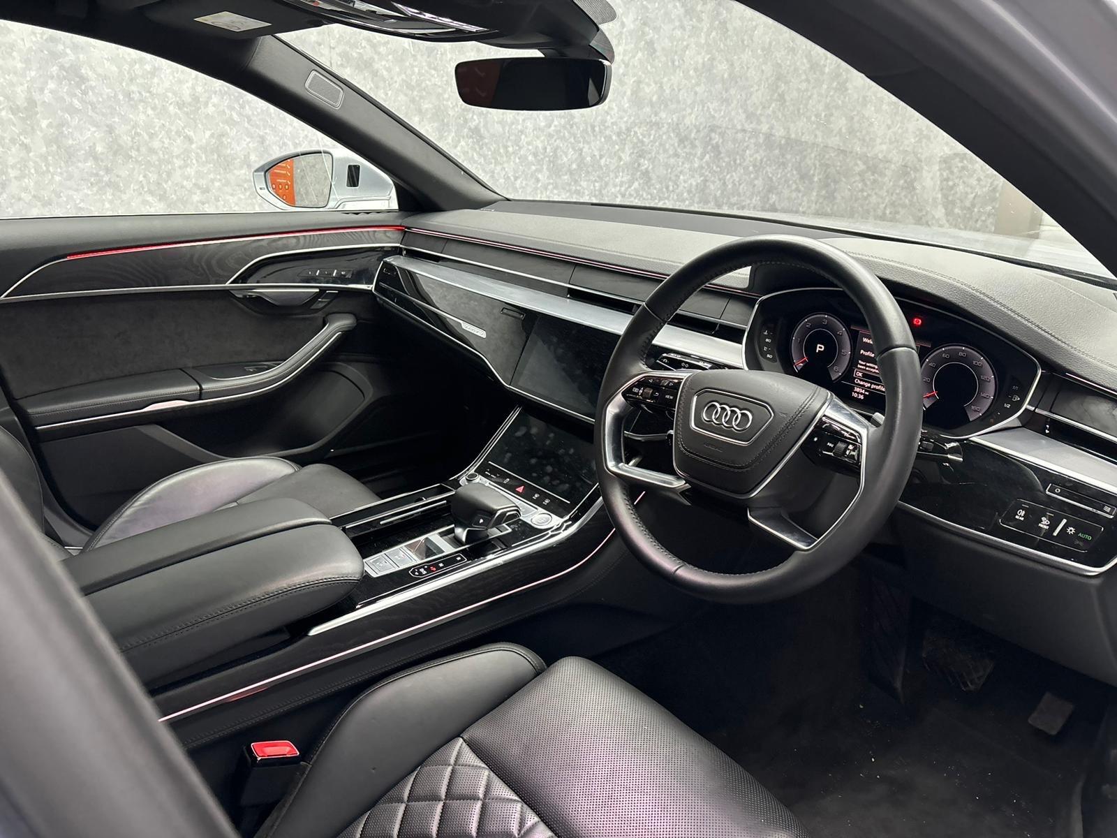 Audi A8 view 4