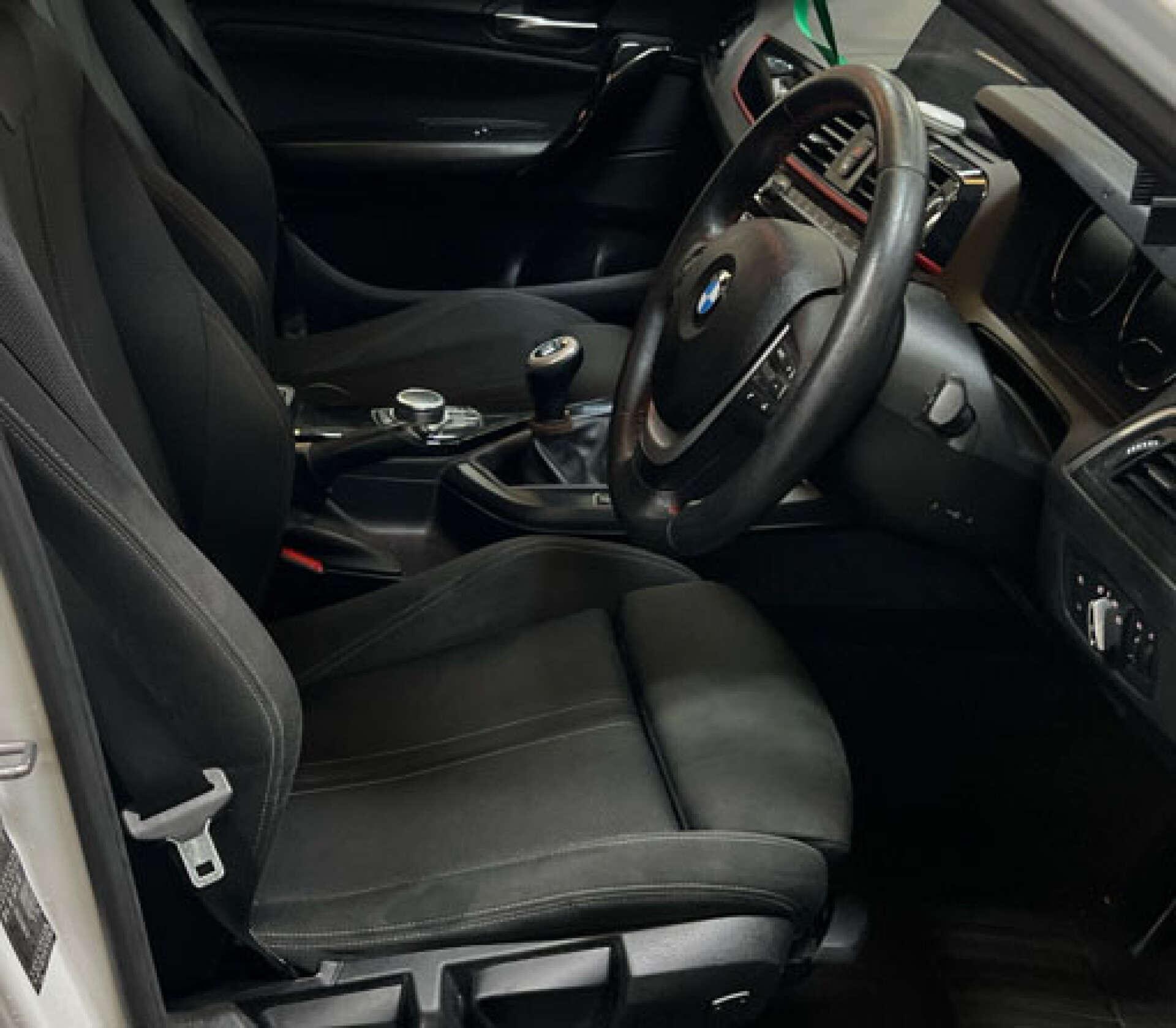 BMW 1 Series view 4