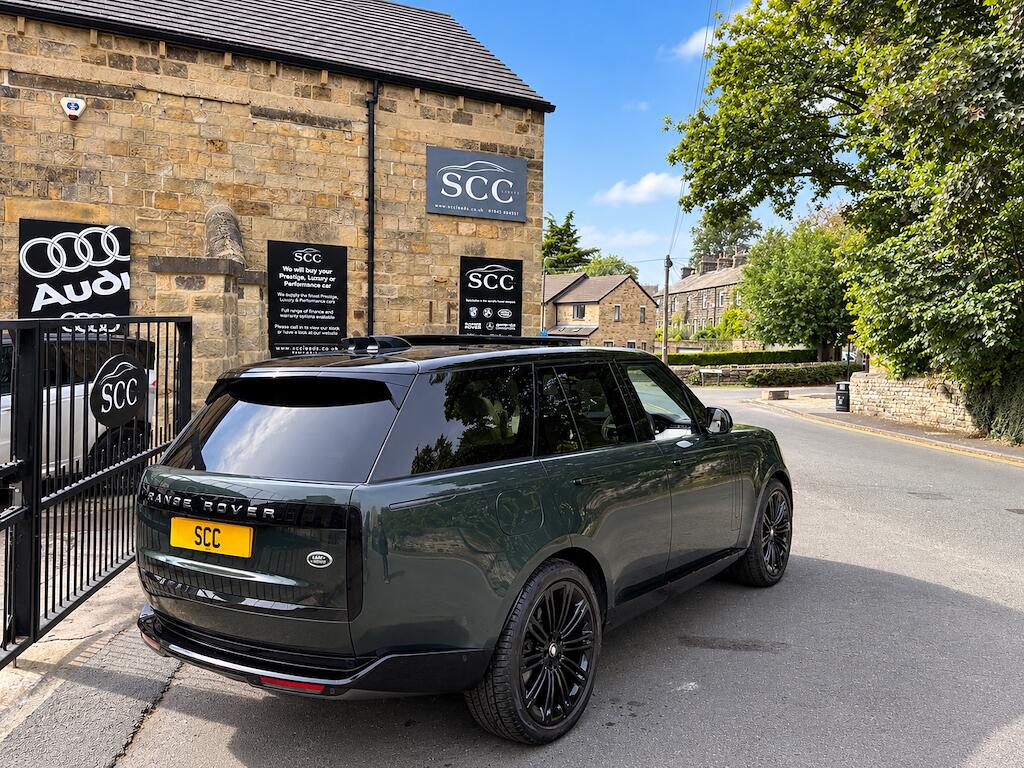 Land Rover Range Rover view 11