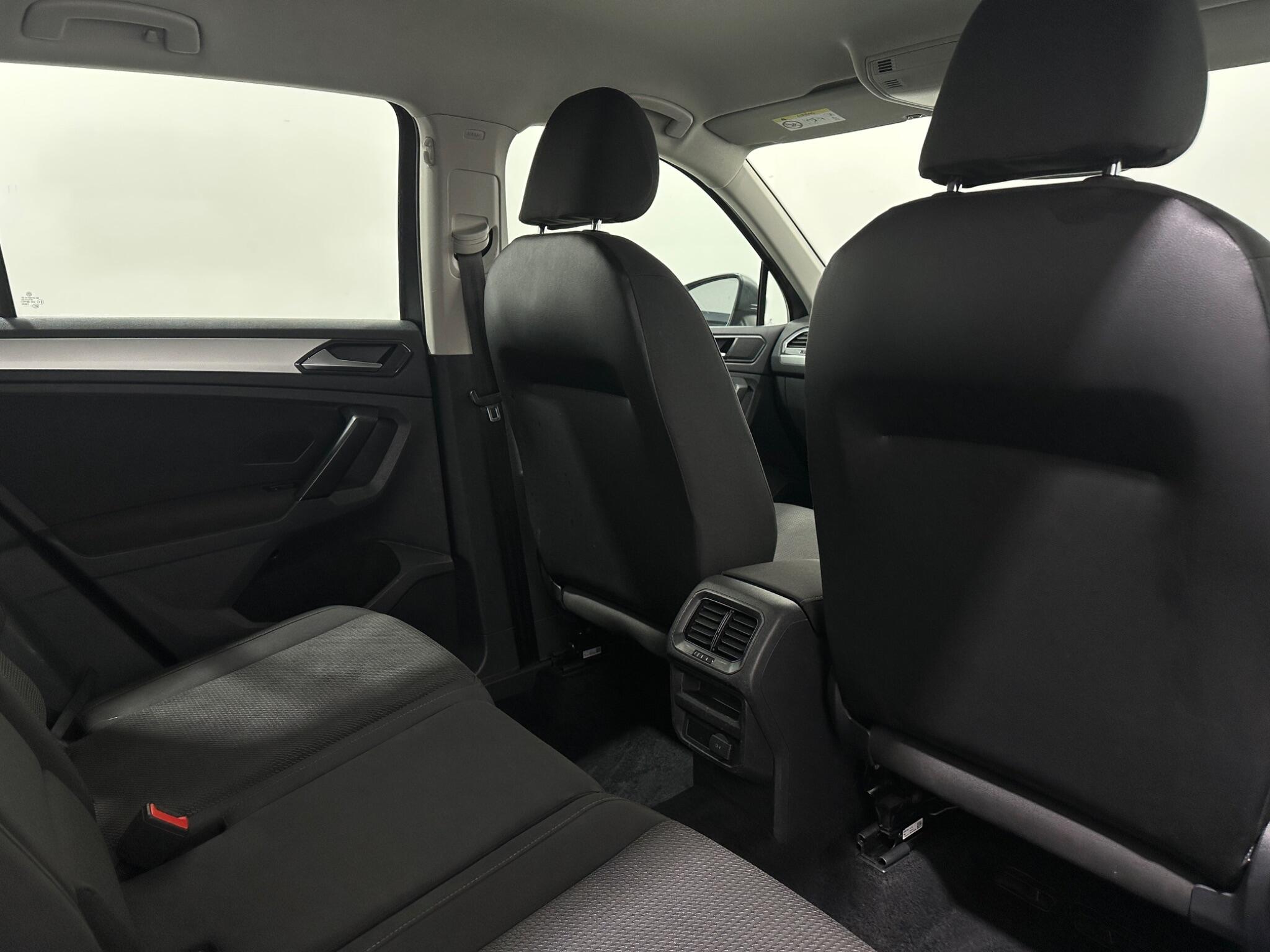 Volkswagen Tiguan view 35