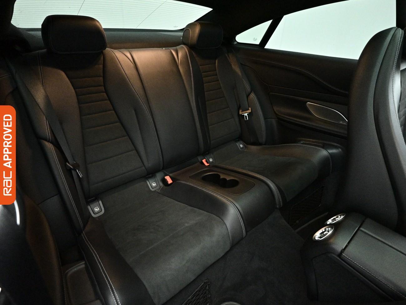 Mercedes-Benz E-Class view 13