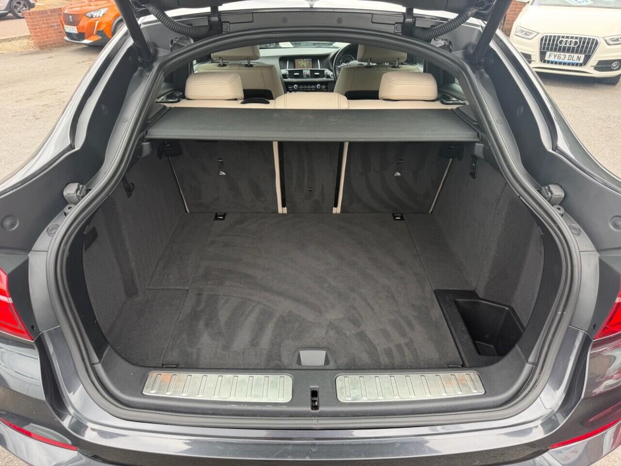 BMW X4 view 20