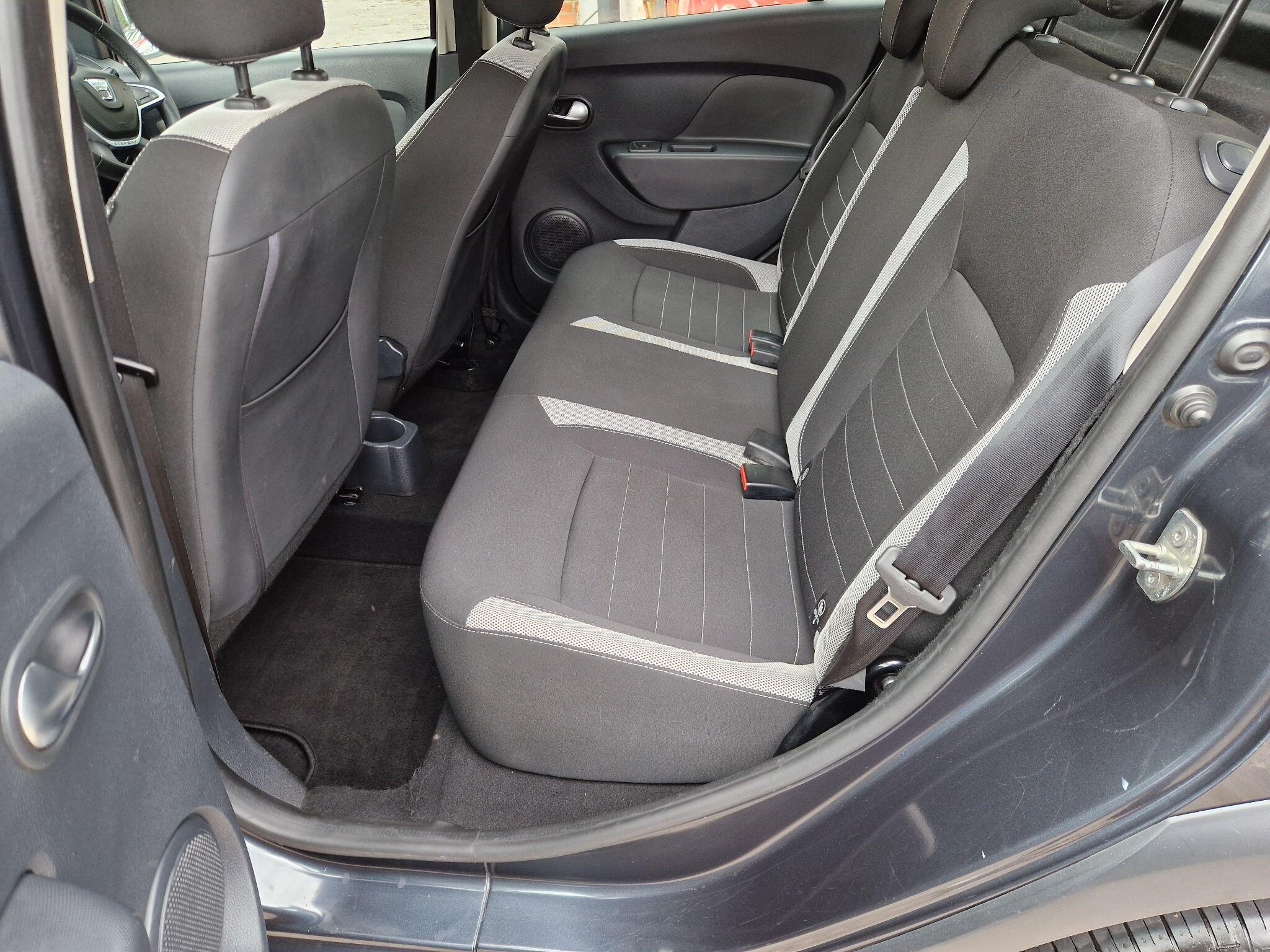 Dacia Sandero Stepway view 28