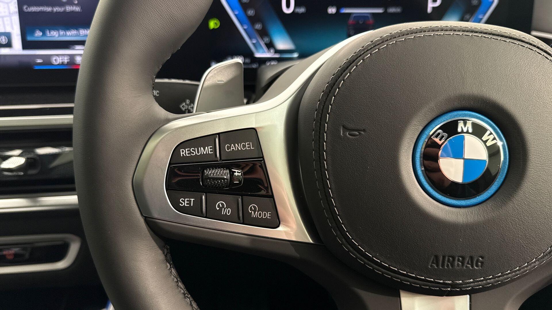 BMW X5 view 17
