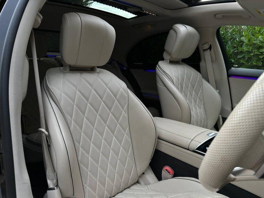 Mercedes-Benz S-Class view 15