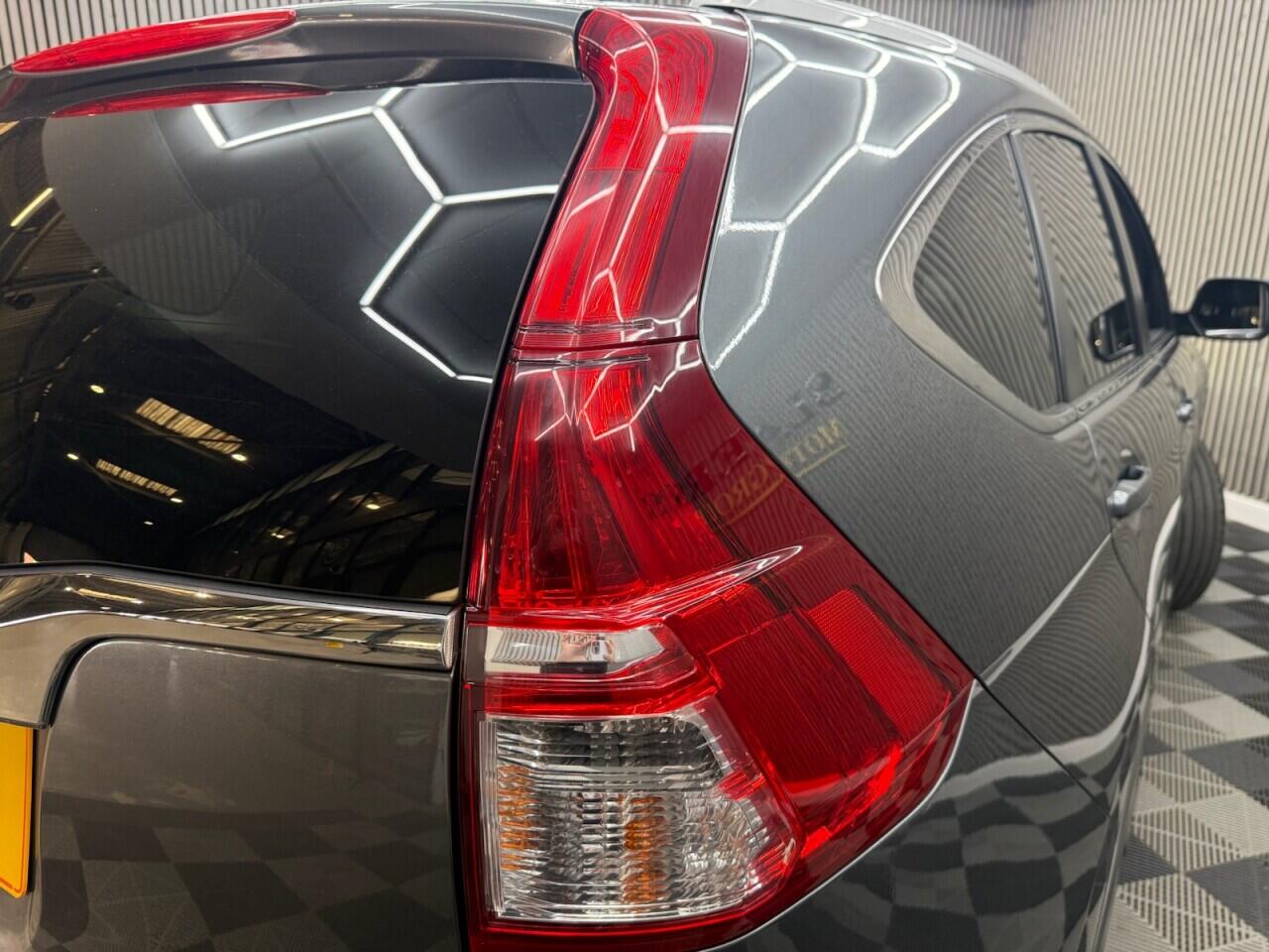 Honda CR-V view 34