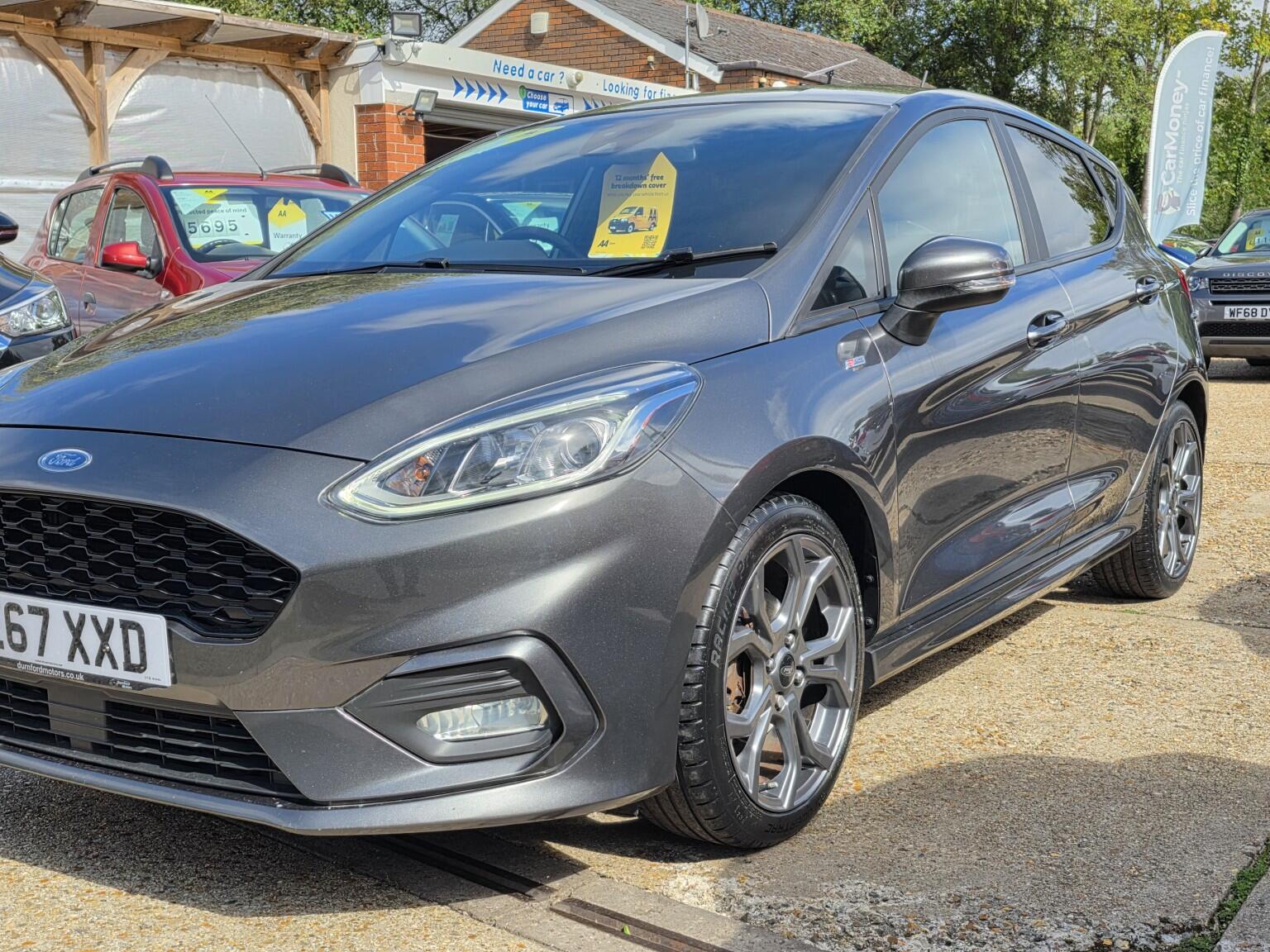 Ford Fiesta view 9