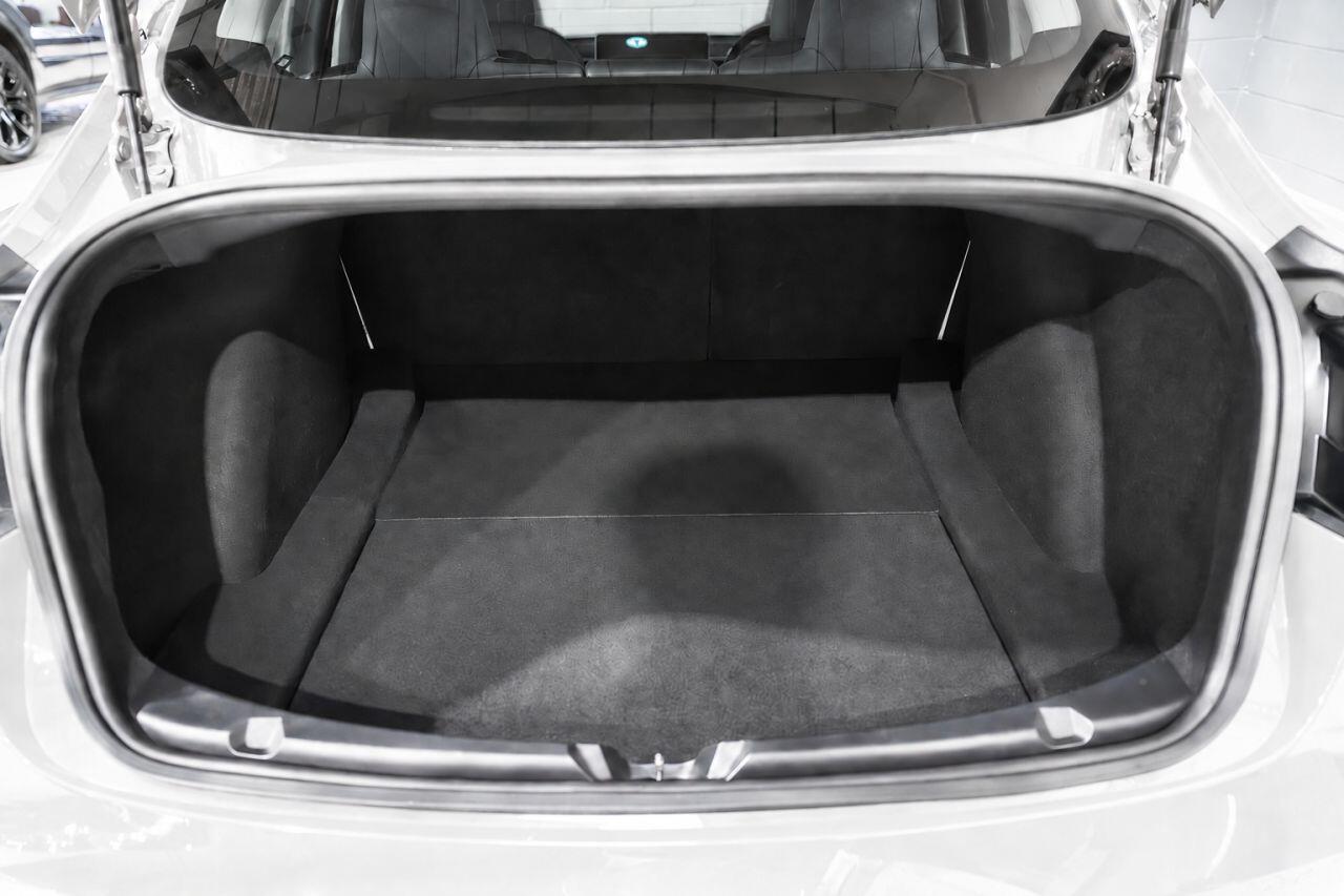 Tesla Model 3 view 18