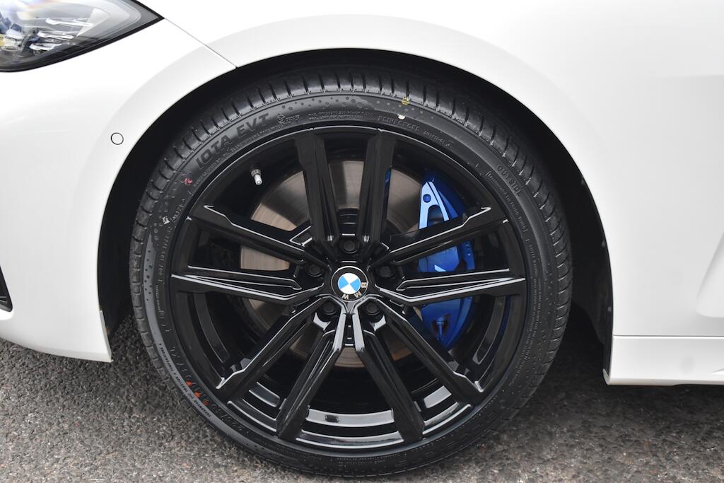 BMW 4 Series view 85