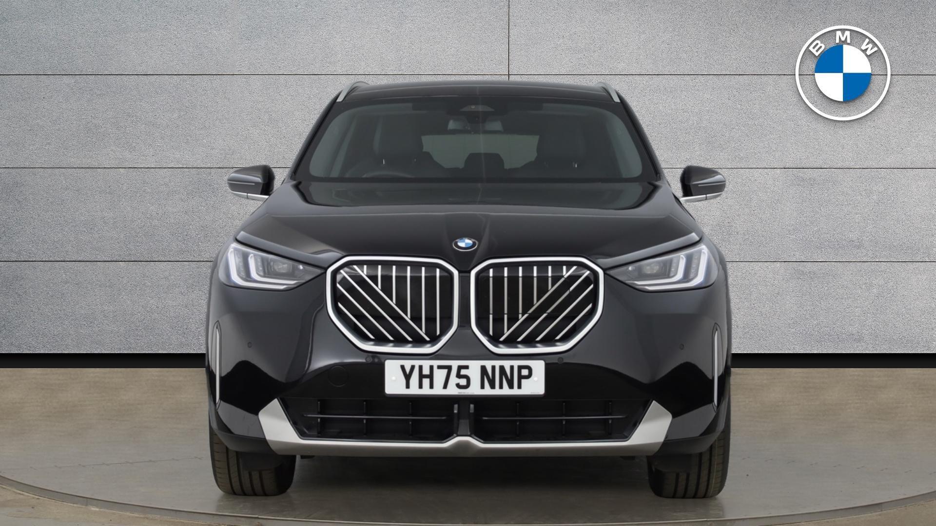 BMW X3 view 16