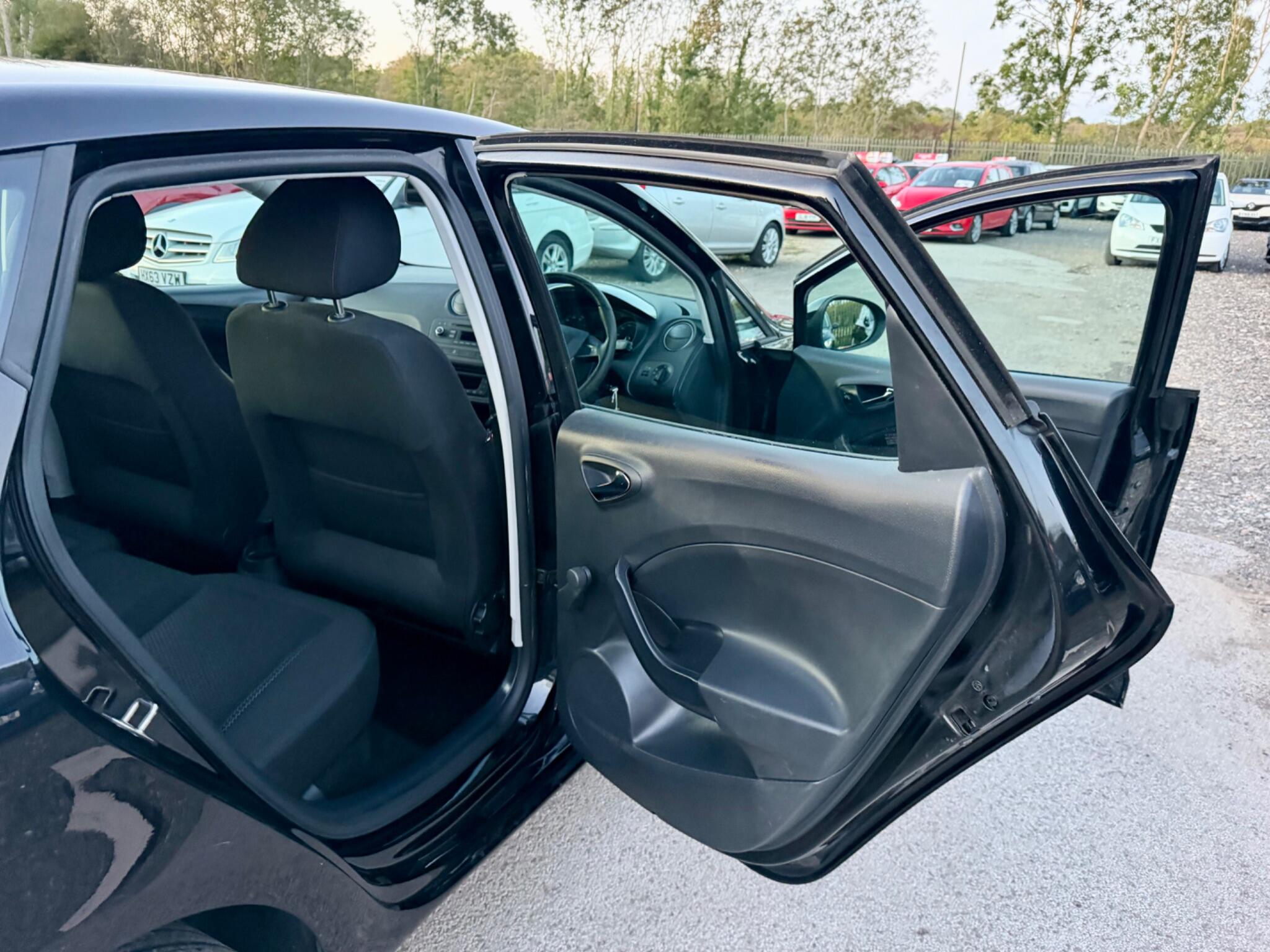SEAT Ibiza view 37