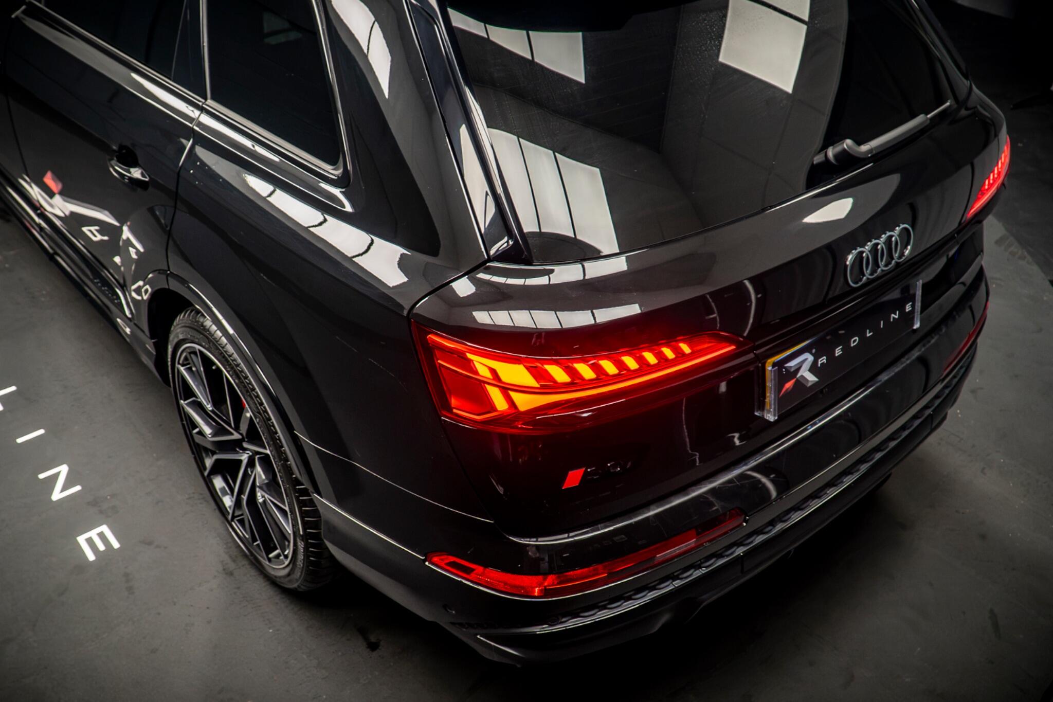 Audi SQ7 view 20