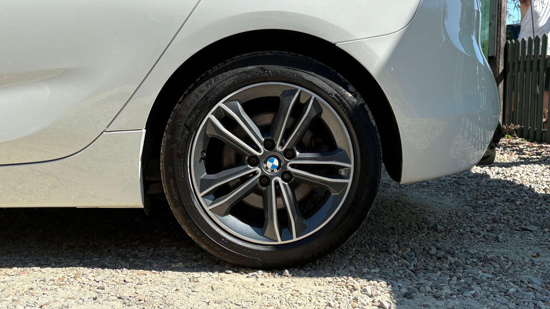 BMW 2 Series view 48