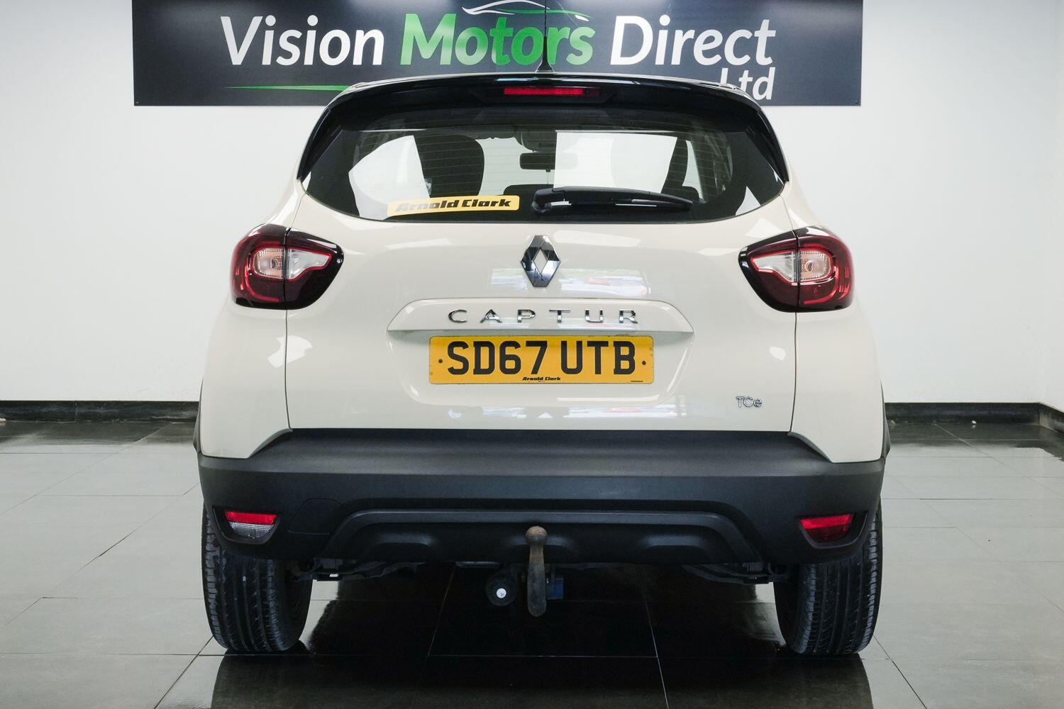 Renault Captur view 3