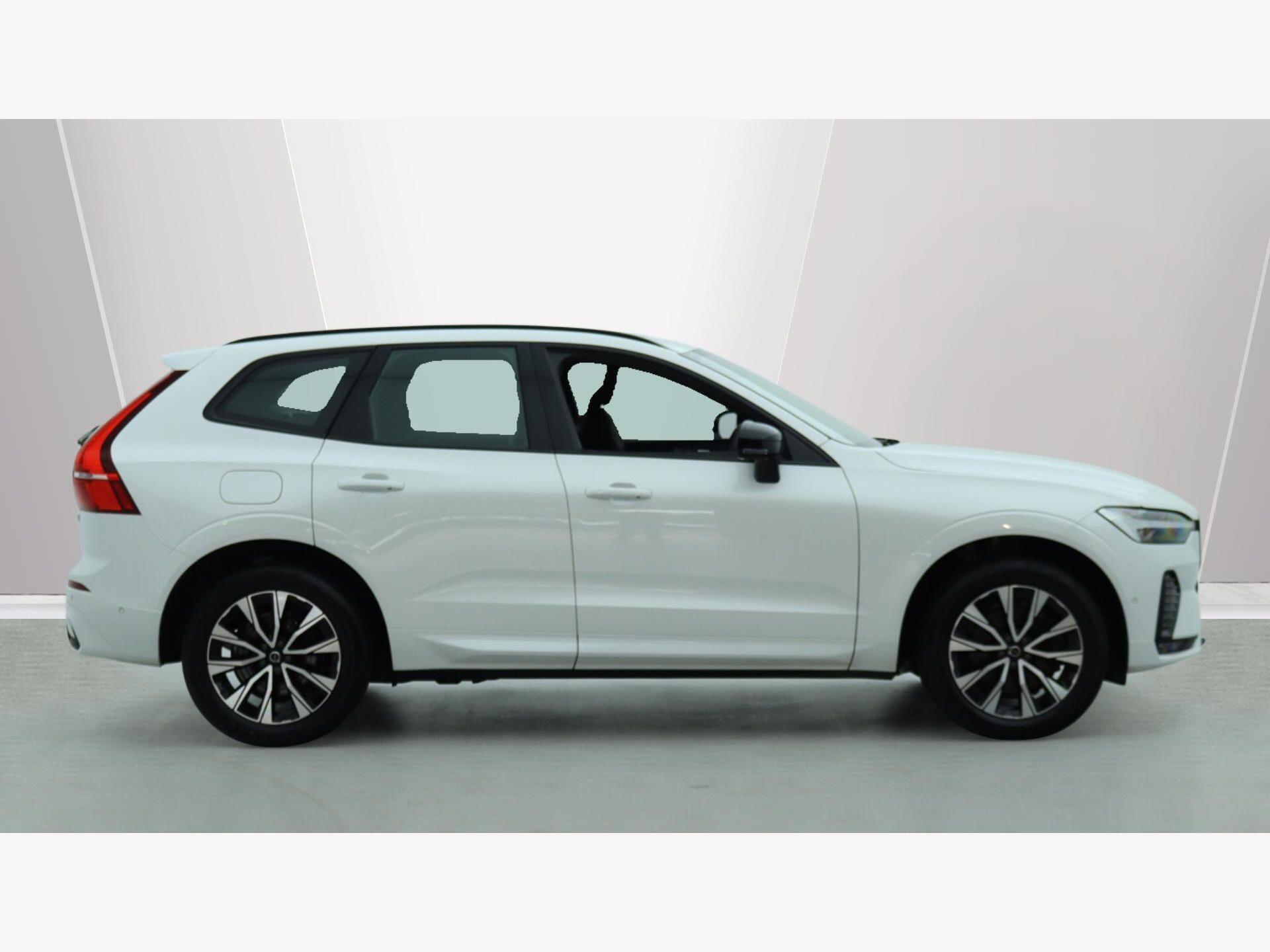 Volvo XC60 view 3