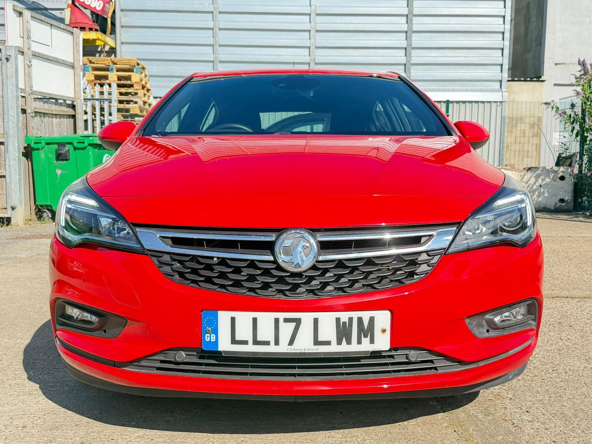 Vauxhall Astra view 8