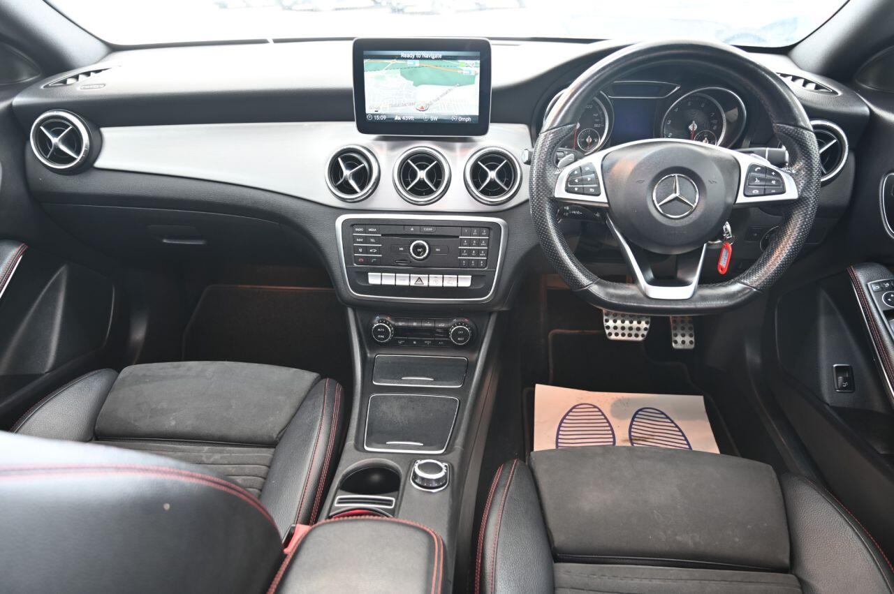 Mercedes-Benz Cla view 18